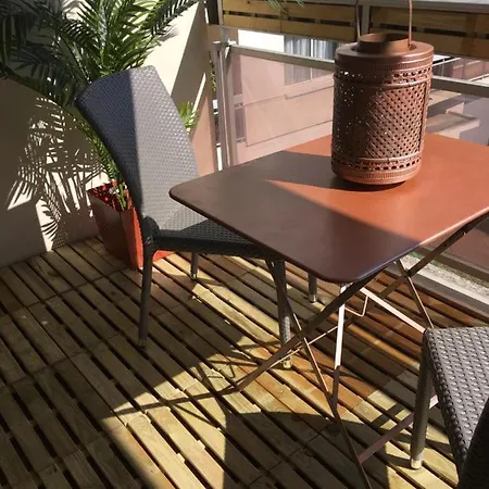 Hotel Logement Chic - 6 Brotteaux - Arrivee Autonome - Equipe *