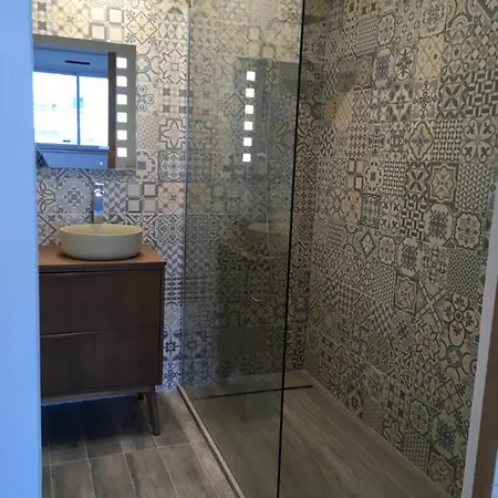 Hotel Logement Chic - 6 Brotteaux - Arrivee Autonome - Equipe Lyon