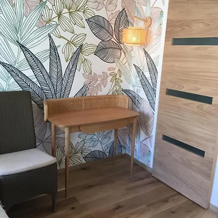 Logement Chic - 6 Brotteaux - Arrivee Autonome - Equipe 호텔